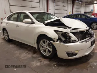 2015 Nissan Altima S with VIN 1N4AL3AP9FN310352, listed as a IAAI auction lot 41902234 with 60,132 mi miles and . Bid and sale history available at DreamBid. Image 1.