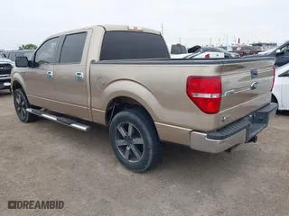 2013 Ford F-150 XL with VIN 1FTEW1CM7DKE21815, listed as a IAAI auction lot 41570720 with 186,398 mi miles. Bid and sale history available at carsss.com. Image 3.