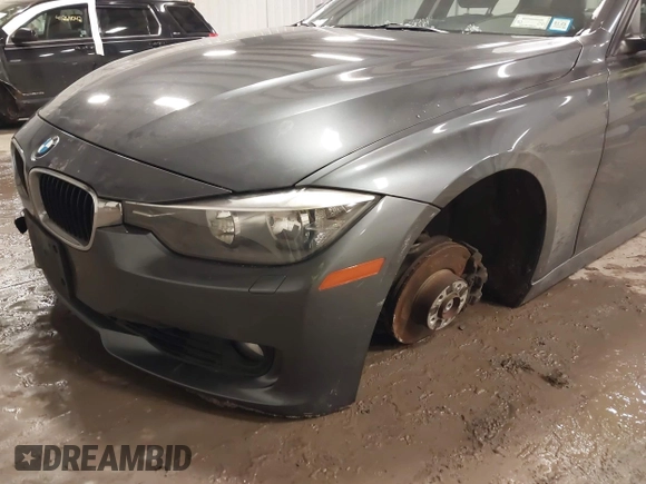 2013 BMW 3 Series 328i xDrive with VIN WBA3B3G55DNP38473, listed as a IAAI auction lot 41278450 with 130,495 mi miles. Bid and sale history available at carsss.com. Image 6.