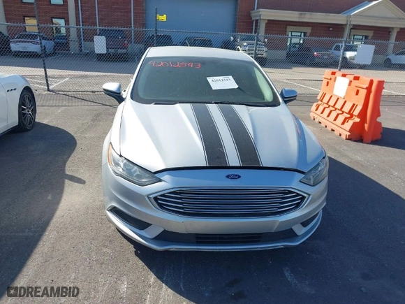 2018 Ford Fusion SE with VIN 3FA6P0H72JR117545, listed as a IAAI auction lot 42012543 with 147,214 mi miles. Bid and sale history available at carsss.com. Image 12.