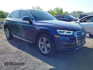 2018 Audi Q5 Premium Plus z VIN WA1BNAFY4J2238995, wystawiony jako IAAI lot #42380252 z przebiegiem 81 800 mil mil oraz . Historia ofert i sprzedaży dostępna na DreamBid. Obrazek 1.