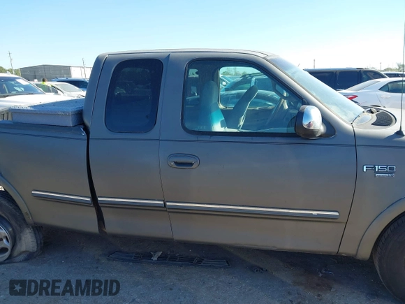 1998 Ford F-150 XL with VIN 1FTRX17LXWKA62592, listed as a IAAI auction lot 41830219 with 172,732 mi miles and . Bid and sale history available at DreamBid. Image 13.