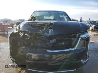 2023 Cadillac XT6 FWD Premium Luxury z VIN 1GYKPCRS6PZ127331, wystawiony jako Copart lot #88802755 z przebiegiem 47 796 mil mil oraz Szkoda całkowita • Salvage title. Historia ofert i sprzedaży dostępna na DreamBid. Obrazek 5.