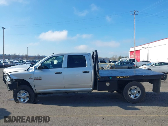 2016 Ram 2500 Tradesman with VIN 3C6UR5HL0GG341625, listed as a IAAI auction lot 41331717 with 63,279 mi miles and . Bid and sale history available at DreamBid. Image 15.