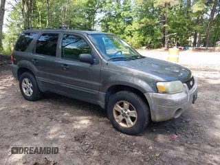 2006 Ford Escape XLT with VIN 1FMYU93186KA18934, listed as a IAAI auction lot 42772247 with 164,284 mi miles and . Bid and sale history available at DreamBid. Image 1.