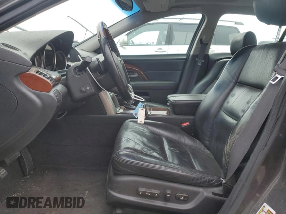 2010 Acura RL Technology z VIN JH4KB2F60AC001416, wystawiony jako Copart lot #52346565 z przebiegiem 110 530 mil mil oraz Szkoda całkowita • Salvage title. Historia ofert i sprzedaży dostępna na DreamBid. Obrazek 7.