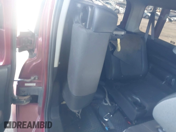 2006 Honda Element EX-P with VIN 5J6YH28736L010063, listed as a IAAI auction lot 42099388 with 204,271 mi miles and . Bid and sale history available at DreamBid. Image 8.