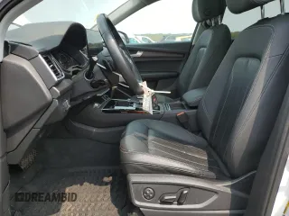 2021 Audi Q5 Premium z VIN WA1AAAFY3M2002057, wystawiony jako Copart lot #59361545 z przebiegiem 22 337 mil mil oraz Szkoda całkowita • Salvage title. Historia ofert i sprzedaży dostępna na DreamBid. Obrazek 7.