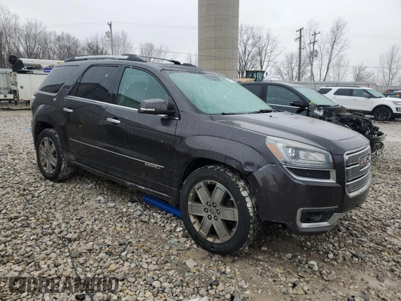 2013 GMC Acadia Denali with VIN 1GKKVTKD8DJ170834, listed as a Copart auction lot 48334755 with 201,323 mi miles and Clean Title. Bid and sale history available at carsss.com. Image 4.