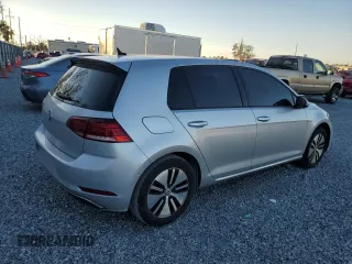 2019 Volkswagen Golf SEL Premium with VIN WVWPR7AU1KW907824, listed as a Copart auction lot 83058704 with 23,688 mi miles and Salvage title. Bid and sale history available at DreamBid. Image 3.