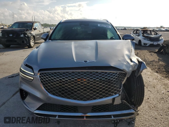 2023 Genesis GV70 2.5T with VIN KMUMADTB4PU109029, listed as a Copart auction lot 60337935 with 40,247 mi miles and Clean title. Bid and sale history available at DreamBid. Image 5.