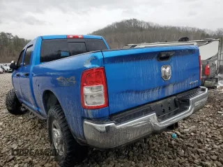 2021 Ram 2500 Tradesman with VIN 3C6UR5CJ2MG637831, listed as a Copart auction lot 42915335 with 27,980 mi miles and Salvage Title. Bid and sale history available at carsss.com. Image 2.