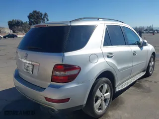 2011 Mercedes-Benz M-Class ML 350 with VIN 4JGBB5GB0BA685097, listed as a IAAI auction lot 41449698 with 216,903 mi miles. Bid and sale history available at carsss.com. Image 4.