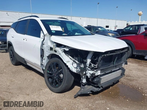 2022 GMC Terrain SLE with VIN 3GKALMEV2NL273267, listed as a IAAI auction lot 41713611 with 25,198 mi miles. Bid and sale history available at carsss.com. Image 1.
