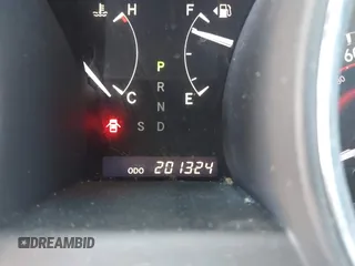 2009 Toyota Highlander z VIN JTEDS41A192082084, wystawiony jako IAAI lot #42074005 z przebiegiem 201 324 mil mil oraz . Historia ofert i sprzedaży dostępna na DreamBid. Obrazek 15.