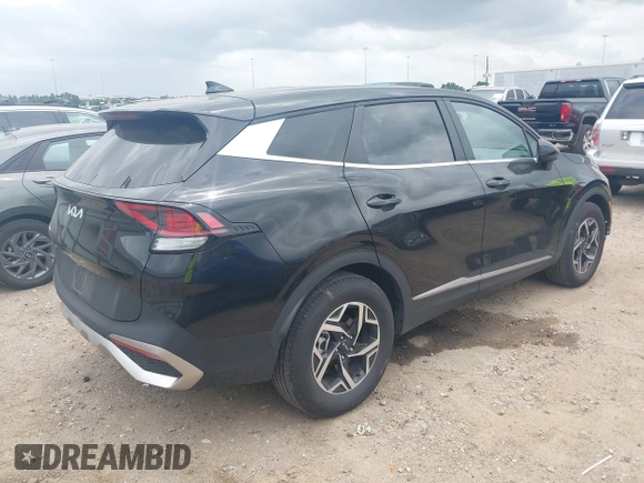 2024 Kia Sportage LX with VIN KNDPU3DFXR7285359, listed as a IAAI auction lot 42158311 with 30,928 mi miles and . Bid and sale history available at DreamBid. Image 4.