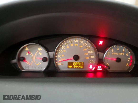 2006 Saturn ION z VIN 1G8AL55F56Z127010, wystawiony jako Copart lot #87758635 z przebiegiem 132 967 mil mil oraz Szkoda całkowita • Salvage title. Historia ofert i sprzedaży dostępna na DreamBid. Obrazek 9.