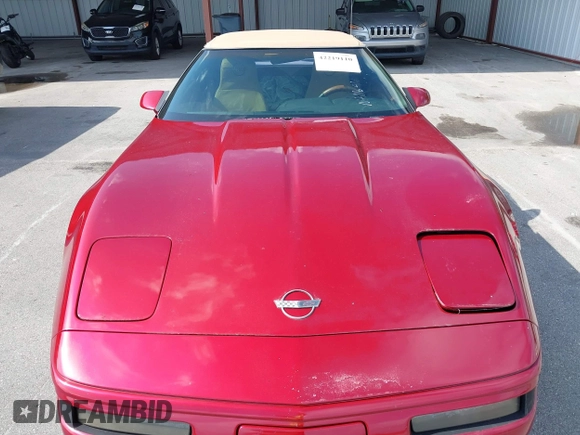 1991 Chevrolet Corvette z VIN 1G1YY3382M5116414, wystawiony jako IAAI lot #42219110 z przebiegiem Nie podano mil oraz . Historia ofert i sprzedaży dostępna na DreamBid. Obrazek 10.