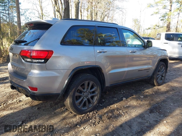 2016 Jeep Grand Cherokee Limited 75th Anniversary with VIN 1C4RJFBT9GC400873, listed as a IAAI auction lot 41834112 with 110,457 mi miles and . Bid and sale history available at DreamBid. Image 4.
