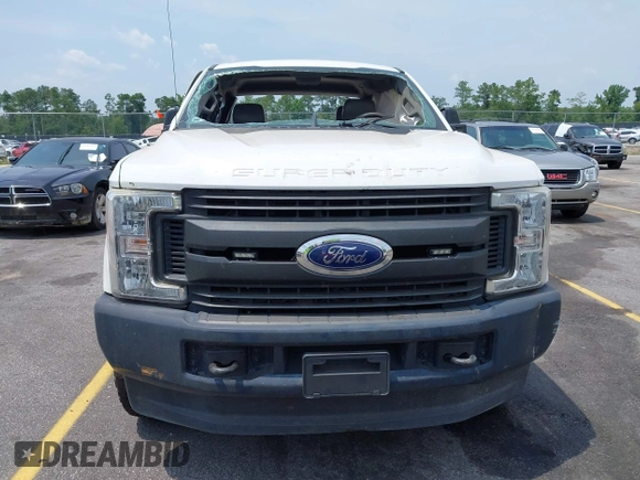 2017 Ford F-250 XLT с VIN 1FT7X2B62HEE58337, выставлен на аукционе IAAI как лот 42553732 с пробегом 136 291 миль миль и . История ставок и продаж доступна на DreamBid. Изображение 12.
