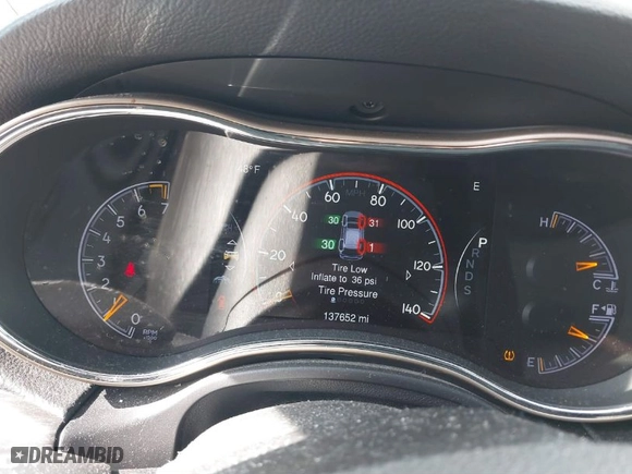 2015 Jeep Grand Cherokee Limited with VIN 1C4RJFBG0FC820717, listed as a IAAI auction lot 41781708 with 137,652 mi miles. Bid and sale history available at carsss.com. Image 7.