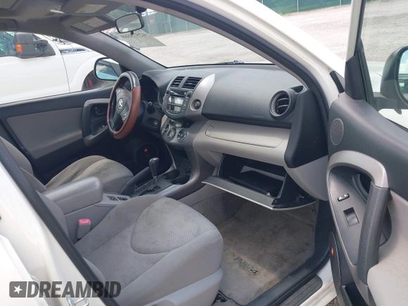 2008 Toyota RAV4 Limited with VIN JTMZD31V585106403, listed as a IAAI auction lot 42575668 with 262,835 mi miles and . Bid and sale history available at DreamBid. Image 5.