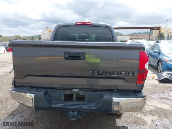 2019 Toyota Tundra 2WD SR5 with VIN 5TFEY5F10KX250294, listed as a IAAI auction lot 41917558 with 133,387 mi miles. Bid and sale history available at carsss.com. Image 17.