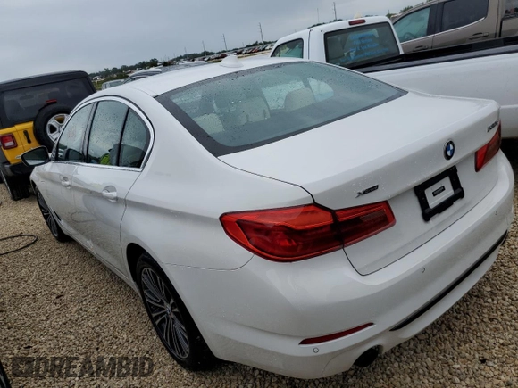 2020 BMW 5 Series z VIN WBAJB1C01LCE63543, wystawiony jako Copart lot #67312782 z przebiegiem 16 121 mil mil oraz . Historia ofert i sprzedaży dostępna na DreamBid. Obrazek 3.