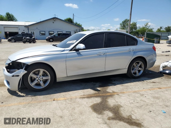 2014 BMW 3 Series 320i xDrive с VIN WBA3C3C58EP662305, выставлен на аукционе Copart как лот 62811895 с пробегом 43 793 миль миль и Списание • Salvage title. История ставок и продаж доступна на DreamBid. Изображение 1.
