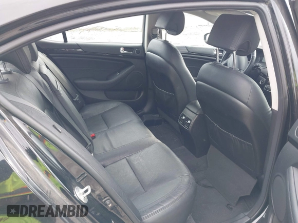 2015 Kia Cadenza Premium with VIN KNALN4D74F5188219, listed as a IAAI auction lot 41530800 with 144,330 mi miles. Bid and sale history available at carsss.com. Image 8.