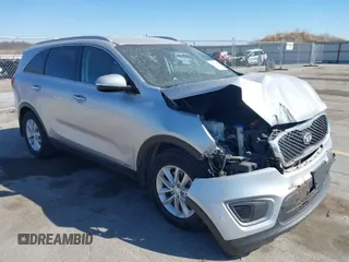 2018 Kia Sorento LX with VIN 5XYPGDA37JG376605, listed as a IAAI auction lot 41812731 with 118,579 mi miles. Bid and sale history available at carsss.com. Image 1.