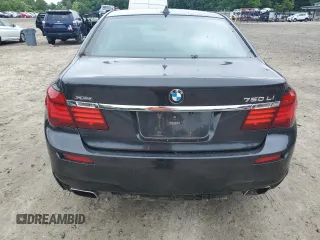 2015 BMW 7 Series 750Li xDrive with VIN WBAYF8C58FD655495, listed as a Copart auction lot 61584405 with 105,249 mi miles and Clean title. Bid and sale history available at DreamBid. Image 6.