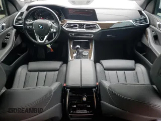 2020 BMW X5 xDrive40i z VIN 5UXCR6C05LLL82092, wystawiony jako Copart lot #55385695 z przebiegiem 28 599 mil mil oraz Szkoda całkowita • Salvage title. Historia ofert i sprzedaży dostępna na DreamBid. Obrazek 8.