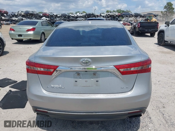 2018 Toyota Avalon XLE with VIN 4T1BK1EB7JU281738, listed as a IAAI auction lot 42148342 with 118,049 mi miles and . Bid and sale history available at DreamBid. Image 17.