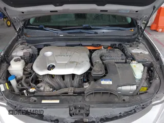 2012 Hyundai Sonata Hybrid z VIN KMHEC4A47CA060132, wystawiony jako IAAI lot #42391529 z przebiegiem 111 293 mil mil oraz . Historia ofert i sprzedaży dostępna na DreamBid. Obrazek 10.