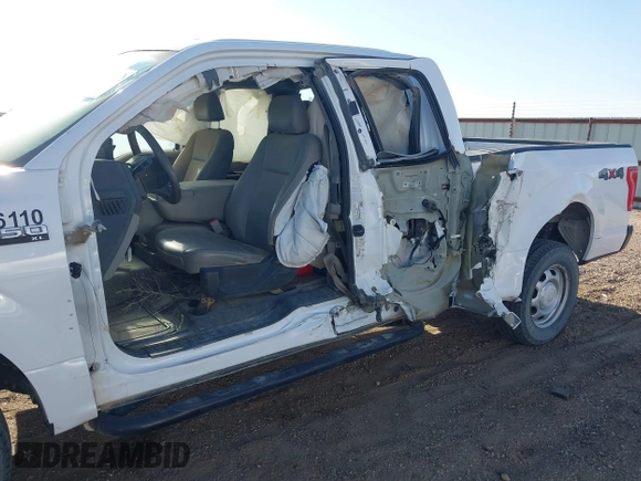 2016 Ford F-150 XLT with VIN 1FTFX1EF6GKF56188, listed as a IAAI auction lot 42022765 with 218,553 mi miles. Bid and sale history available at carsss.com. Image 6.