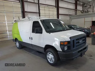 2011 Ford Econoline Cargo Commercial z VIN 1FTNE1EL7BDA52902, wystawiony jako IAAI lot #42736958 z przebiegiem 240 467 mil mil oraz . Historia ofert i sprzedaży dostępna na DreamBid. Obrazek 1.