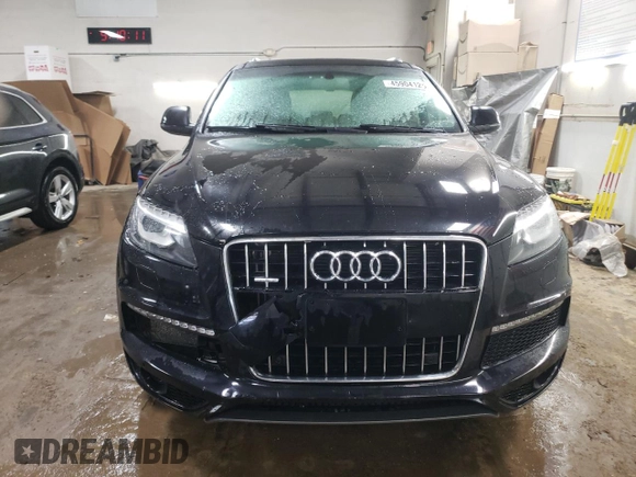 2012 Audi Q7 S line with VIN WA1DGAFE1CD009562, listed as a Copart auction lot 45904125 with 124,378 mi miles and Salvage title. Bid and sale history available at DreamBid. Image 5.