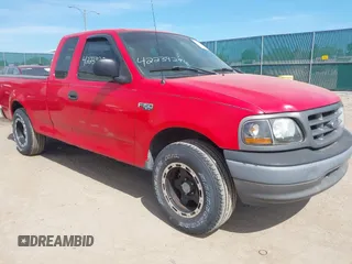 2003 Ford F-150 XL z VIN 1FTRX17273NA66732, wystawiony jako IAAI lot #42239296 z przebiegiem 156 593 mil mil oraz . Historia ofert i sprzedaży dostępna na DreamBid. Obrazek 1.