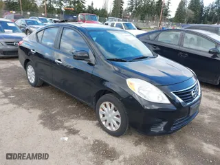 2012 Nissan Versa SV with VIN 3N1CN7APXCL804433, listed as a IAAI auction lot 41960448 with 165,421 mi miles. Bid and sale history available at carsss.com. Image 1.
