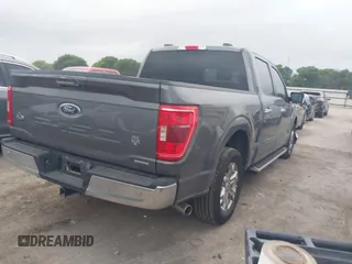 2023 Ford F-150 XL z VIN 1FTEW1CP4PKE40479, wystawiony jako IAAI lot #41954181 z przebiegiem 25 071 mil mil oraz . Historia ofert i sprzedaży dostępna na DreamBid. Obrazek 4.
