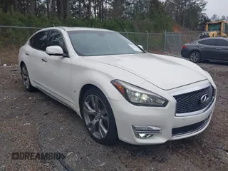 2015 Infiniti Q70 with VIN JN1BY1PP0FM600273, listed as a IAAI auction lot 41539641 with 160,694 mi miles and . Bid and sale history available at DreamBid. Image 1.