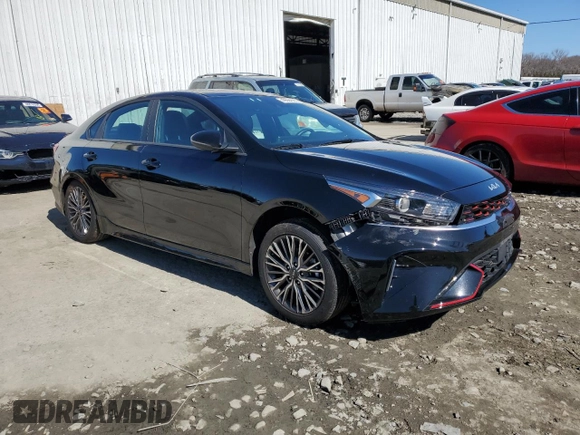2024 Kia Forte GT-Line with VIN 3KPF54ADXRE722682, listed as a Copart auction lot 49684995 with 14,552 mi miles and Salvage Title. Bid and sale history available at carsss.com. Image 4.