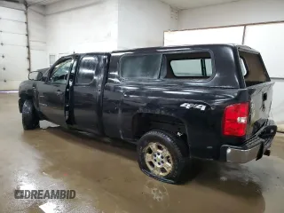 2010 Chevrolet Silverado 1500 with VIN 1GCSKPE36AZ133258, listed as a Copart auction lot 70256444 with 176,404 mi miles and Clean Title. Bid and sale history available at DreamBid. Image 2.