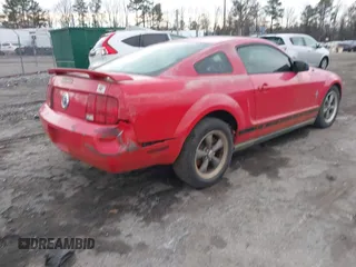 2006 Ford Mustang Standard with VIN 1ZVHT80N465163375, listed as a IAAI auction lot 41699496 with 179,854 mi miles. Bid and sale history available at carsss.com. Image 4.