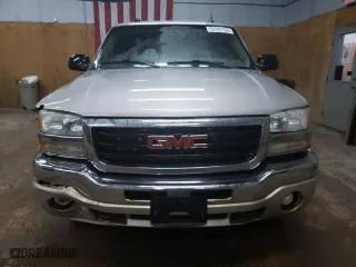 2005 GMC Sierra 1500 SLE1 with VIN 2GTEK19B651261817, listed as a Copart auction lot 53791135 with 172,477 mi miles and Clean Title. Bid and sale history available at carsss.com. Image 5.