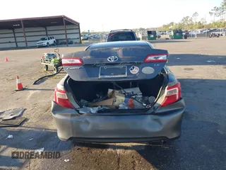 2014 Toyota Camry L with VIN 4T1BF1FK9EU467810, listed as a IAAI auction lot 41832292 with 178,115 mi miles. Bid and sale history available at carsss.com. Image 16.