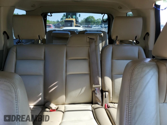 2010 Ford Explorer XLT z VIN 1FMEU7DEXAUA30671, wystawiony jako Copart lot #56351165 z przebiegiem 139 434 mil mil oraz Szkoda całkowita • Salvage title. Historia ofert i sprzedaży dostępna na DreamBid. Obrazek 10.