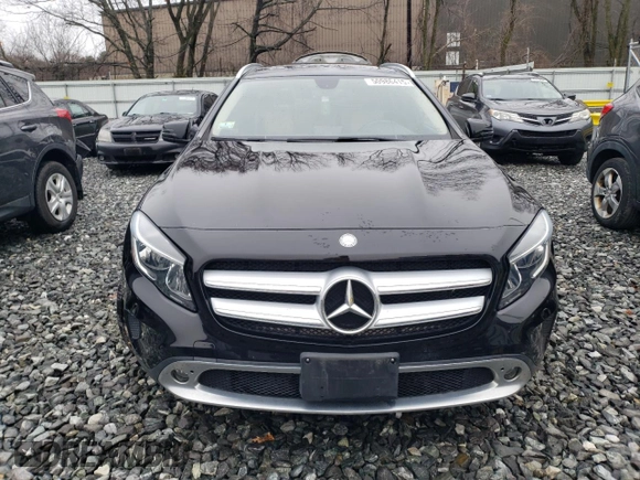 2015 Mercedes-Benz GLA 250 z VIN WDCTG4GBXFJ140500, wystawiony jako Copart lot #50986415 z przebiegiem 132 777 mil mil oraz Nie do naprawy • Non repairable. Historia ofert i sprzedaży dostępna na DreamBid. Obrazek 5.