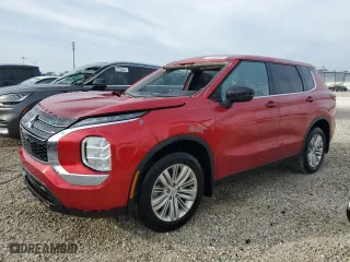 2024 Mitsubishi Outlander ES with VIN JA4J3UA82RZ042924, listed as a Copart auction lot 77023364 with 7,465 mi miles and Non Repairable. Bid and sale history available at carsss.com. Image 1.